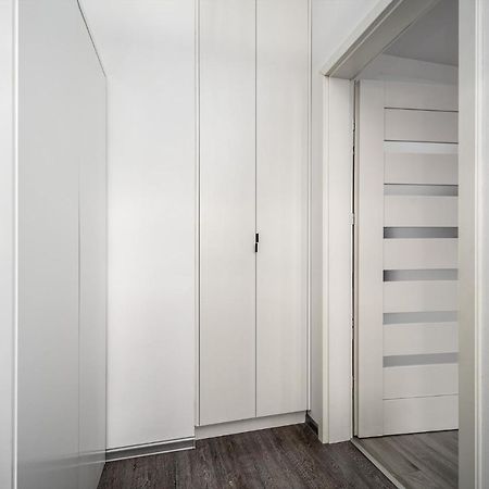 Apart D&K Free Parking Cybernetyki 2E Apartment Warsaw Luaran gambar